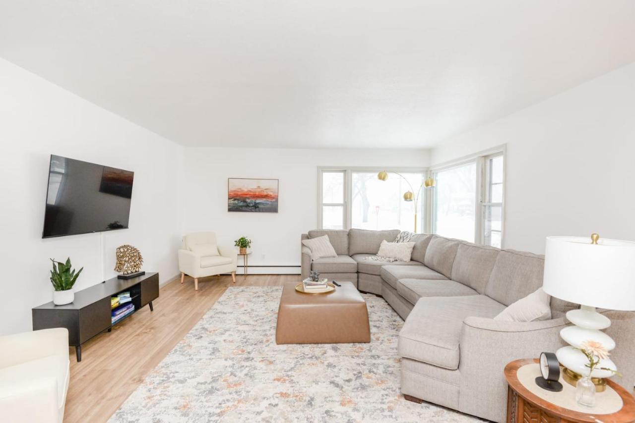 New Remodeled Townhome In Central פארגו מראה חיצוני תמונה